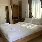 Otel Cesmekes Çeşme
