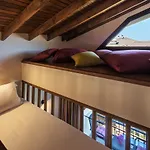 Otel Cesmekes Çeşme