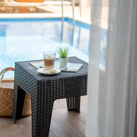 Отель Cesmekes Кешме